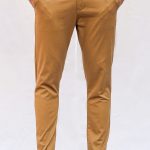 KHAKI CHINOS